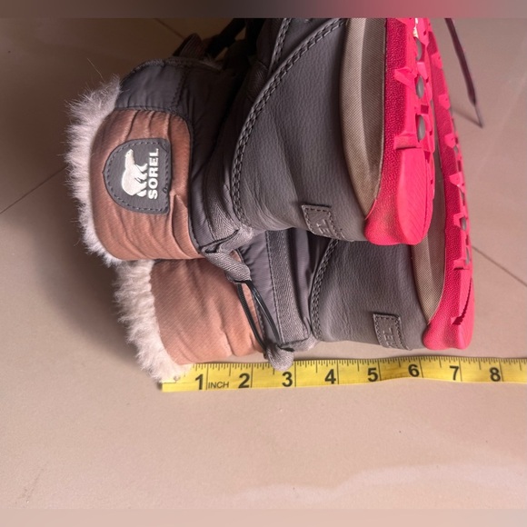 Sorel Whitney II Pink Grey Snow Water Proof Outdoor Hiking Rain Boots Size 10 - Picture 6 of 16